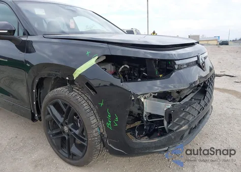 2025 Volkswagen Tiguan 2.0T Se R-Line Black z USA, uszkodzony, nr VIN 3VVGR7RM3SM020330